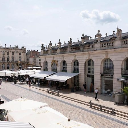 Sur La Place Stanislas Nancy Exterior foto